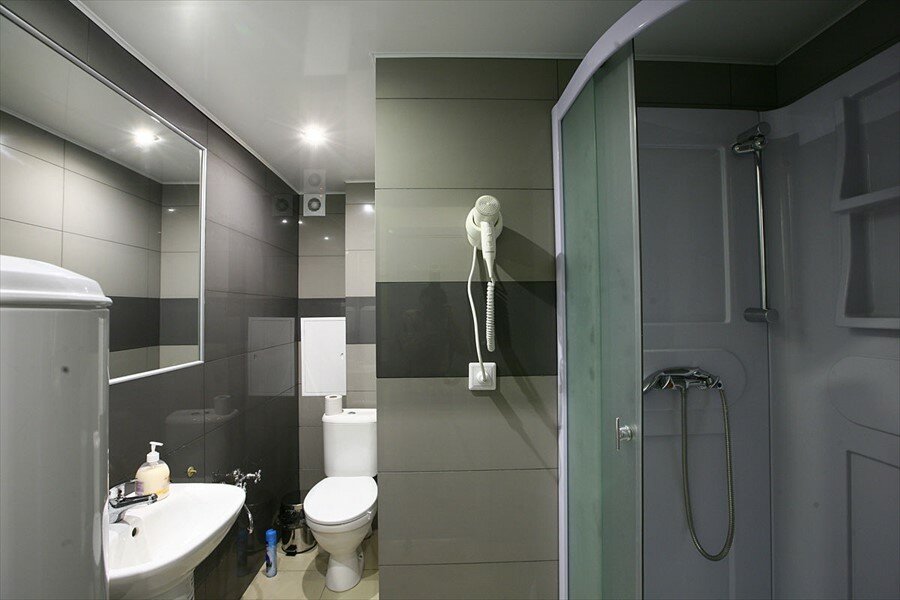 People Business Novinsky Hotel