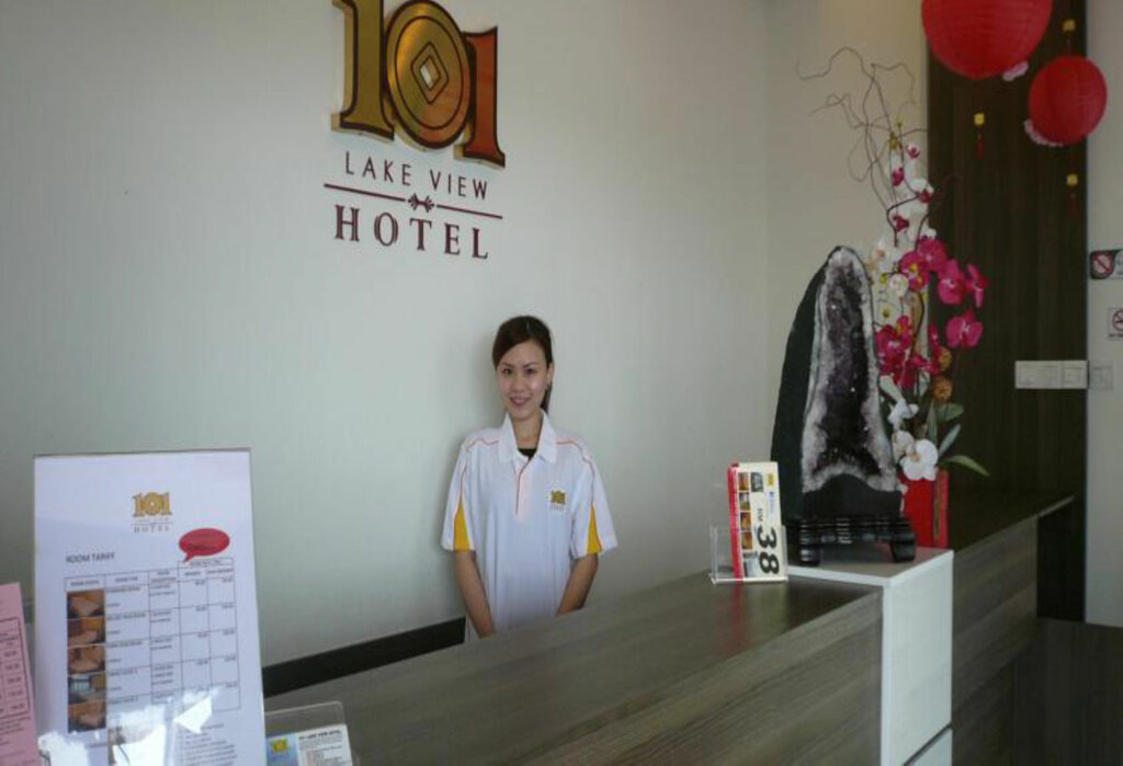 101 Lake View Hotel Puchong