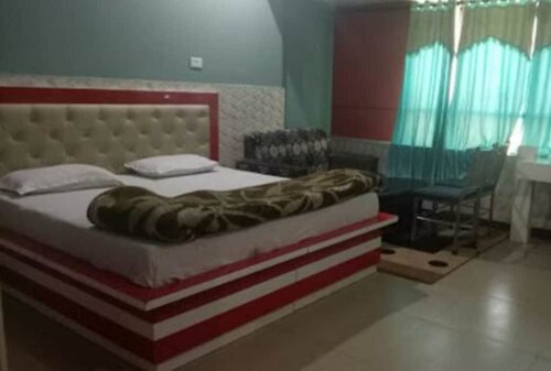 Hotel Jupiter, Забронировать Отель Джаджар Национальный столичный округ Дели