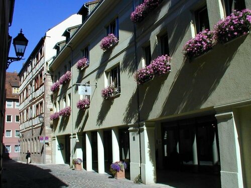 Hotel Agneshof Nürnberg, Забронировать Отель Митте Нюрнберг, рядом с Музей восковых фигур