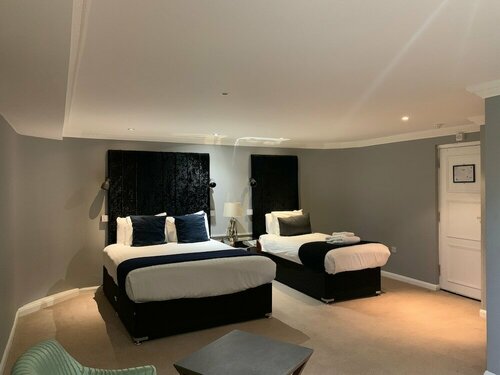 Barons Court Hotel Walsall, Забронировать Отель Уолсолл Уэст-Мидлендс