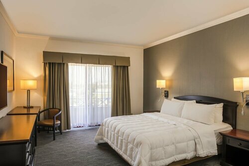 Hilton Garden Inn Tijuana Airport, Boek Hotel Tijuana Baja California