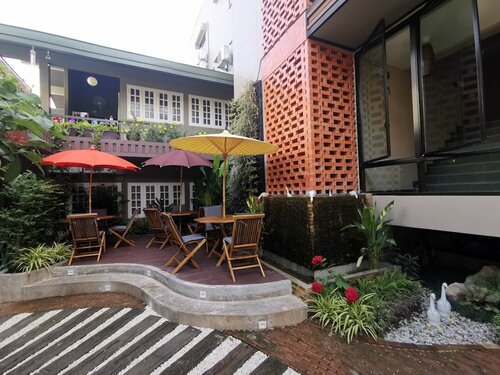 Fang Chiang Mai โรงแรมแฟงเชียงใหม่, Забронировать Отель Чанг Клан Чиангмай, рядом с Частная школа The Prince Royal's College