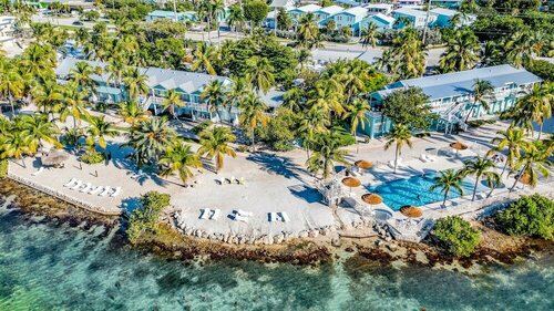 Lime Tree Bay Resort, Забронировать Курортный отель Отели Дак-Ки с завтраком, Завтраки