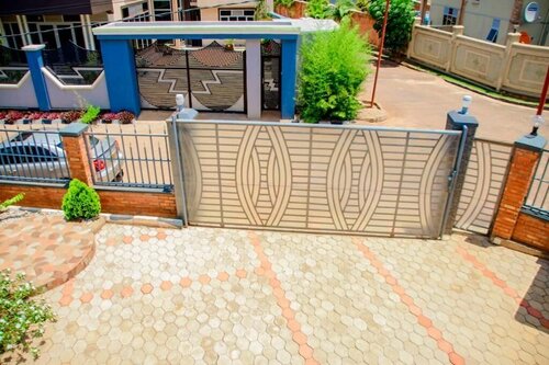 Privacy Bar Resto & Accommodation, Rezerwuj Hotel Kigali Nyarugenge