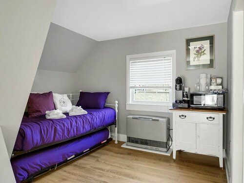 The Thistle Inn, Book Hotel Boothbay 