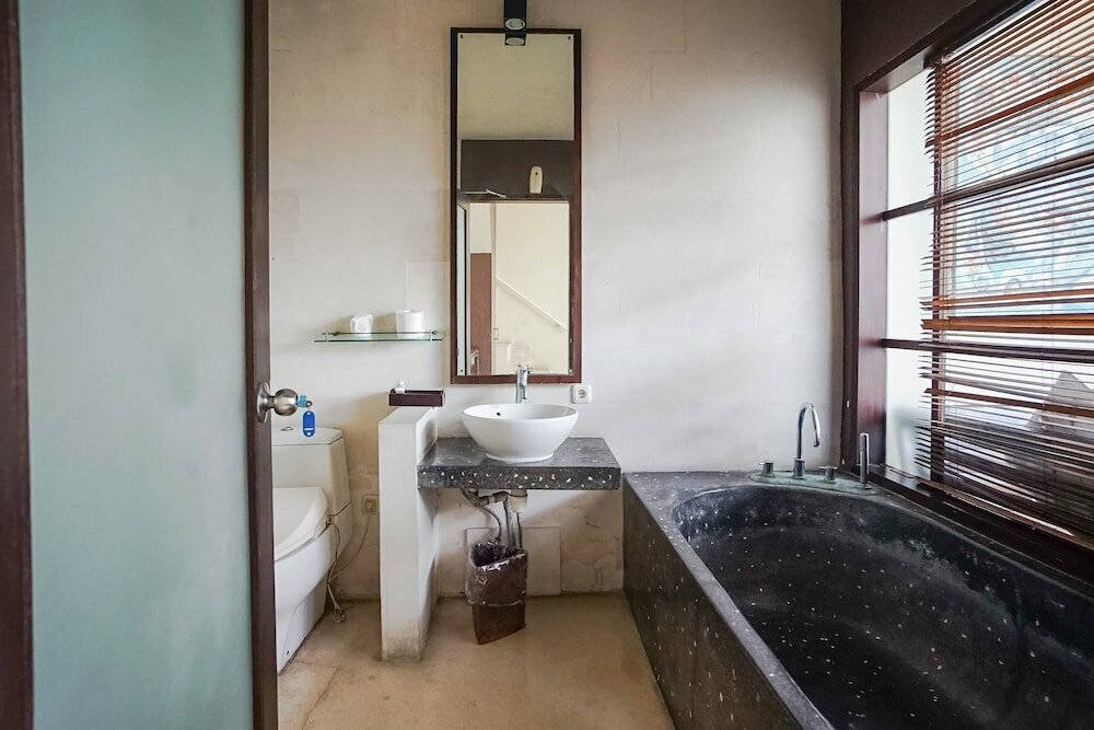 Queen Rose Villa & Spa