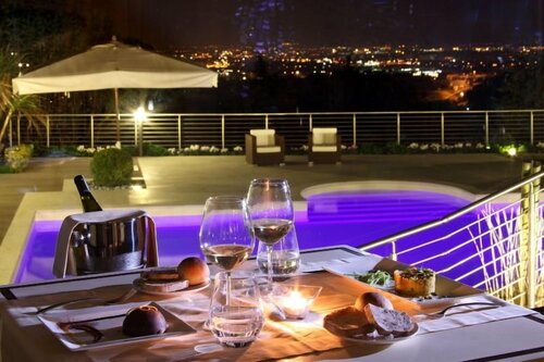 Hotel Villa Mercede, Boek Resort Hotels in Lazio met parkeren, Parkeren