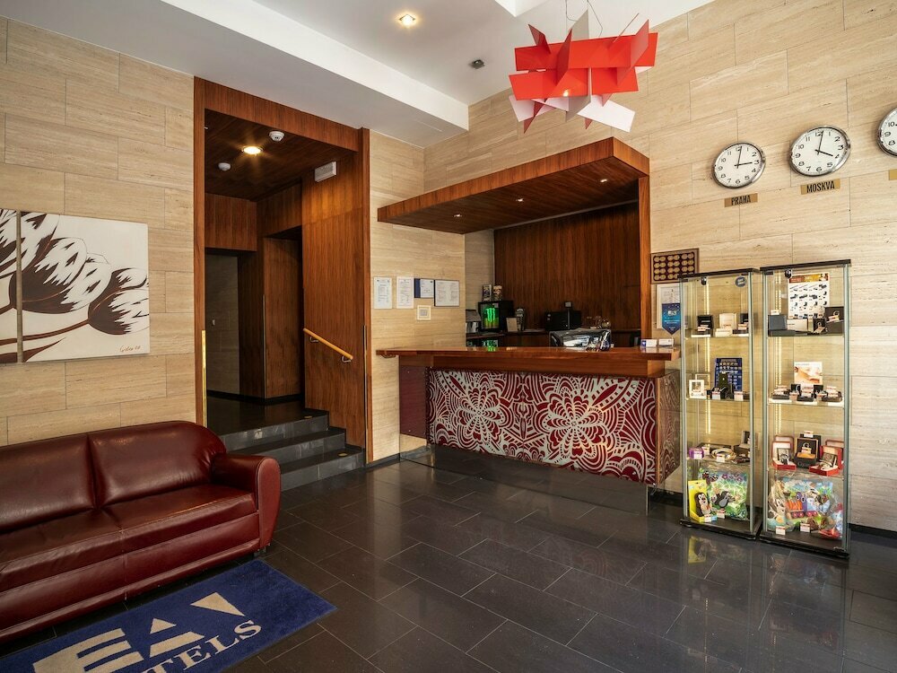 EA Hotel Sonata