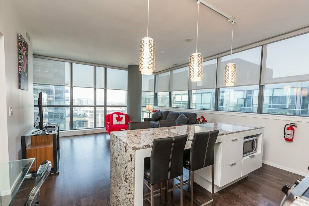 Applewood Suites - Ent. District Studio