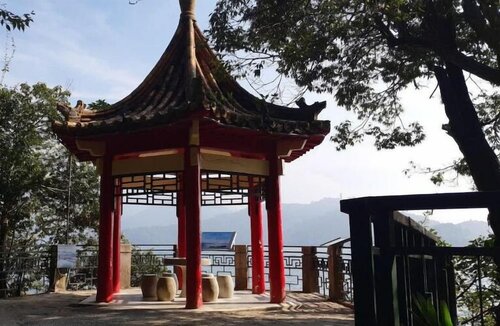 Ze Hu B&B, Varaa Bed and Breakfast Alimei Nantou
