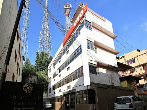 Oyo 8736 Hotel Pratham International, Забронировать Отель Утакаманд штат Тамилнад