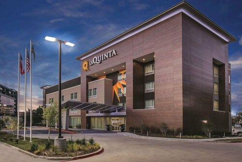 La Quinta Inn & Suites by Wyndham Dallas/Fairpark, Забронировать Отель Ричардсон Dallas - Fort Worth Metropolitan Area