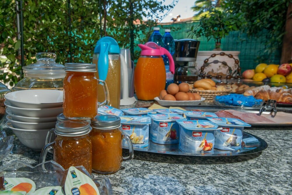 Villa Rosy B&B