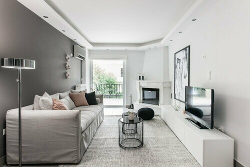 UPSTREET Modernized & Spacious 2BD Apartment in Chalandri, Забронировать Апартаменты/квартира Отели Афин с парковкой, Парковка