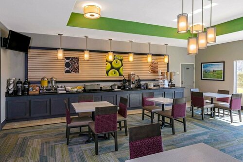 La Quinta by Wyndham Brookshire West Katy, Buchen Sie Hotel Brookshire Texas