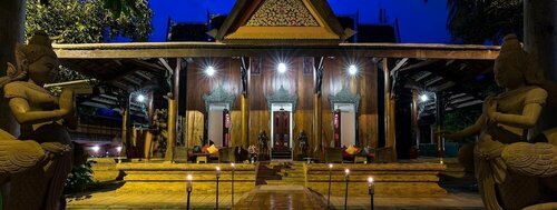 Отель Angkor Village, Забронировать Отель Отели Сиемреап с парковкой, Парковка
