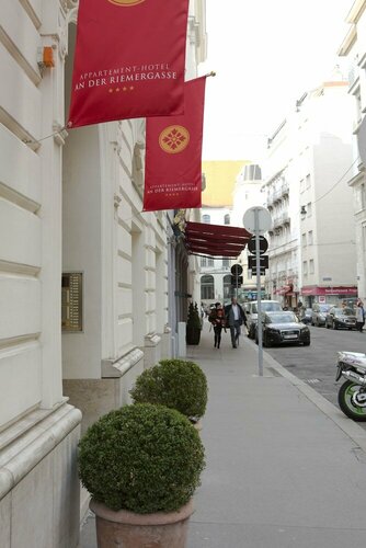 Appartement-Hotel an der Riemergasse, Забронировать Апарт-отель Апарт-отели Вены, рядом с Парк Бурггартен, Апарт-отель
