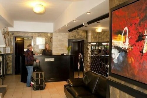 Avis Hotel, Varaa Hotelli Sector 1 Bukarest, lähellä S-Park