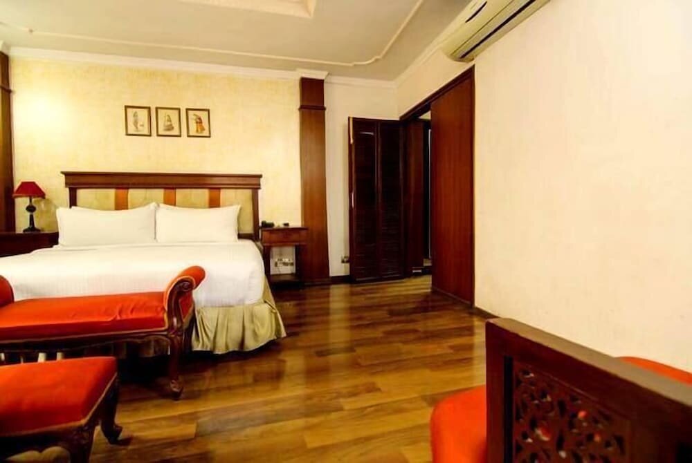 Oyo 3379 Hotel Gulshan International