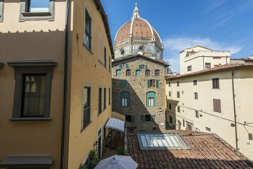 VIA delle Oche