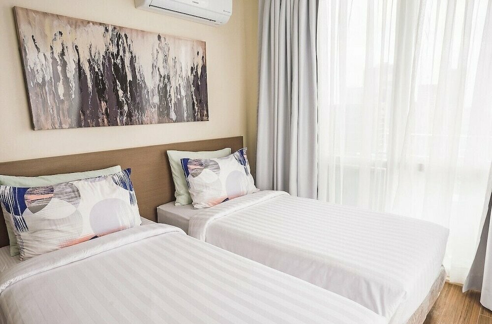 Padgett Place - Deluxe Suites