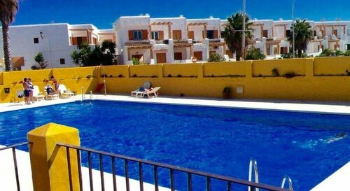 Apartamentos Las Cañas, Забронировать Апартаменты/квартира Отели Los Alcornocales Natural Park с парковкой, Парковка