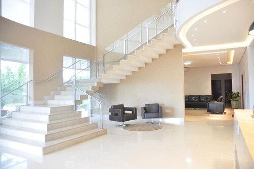 Kamur Plaza Hotel, Забронировать Отель Гоянезия Гояс