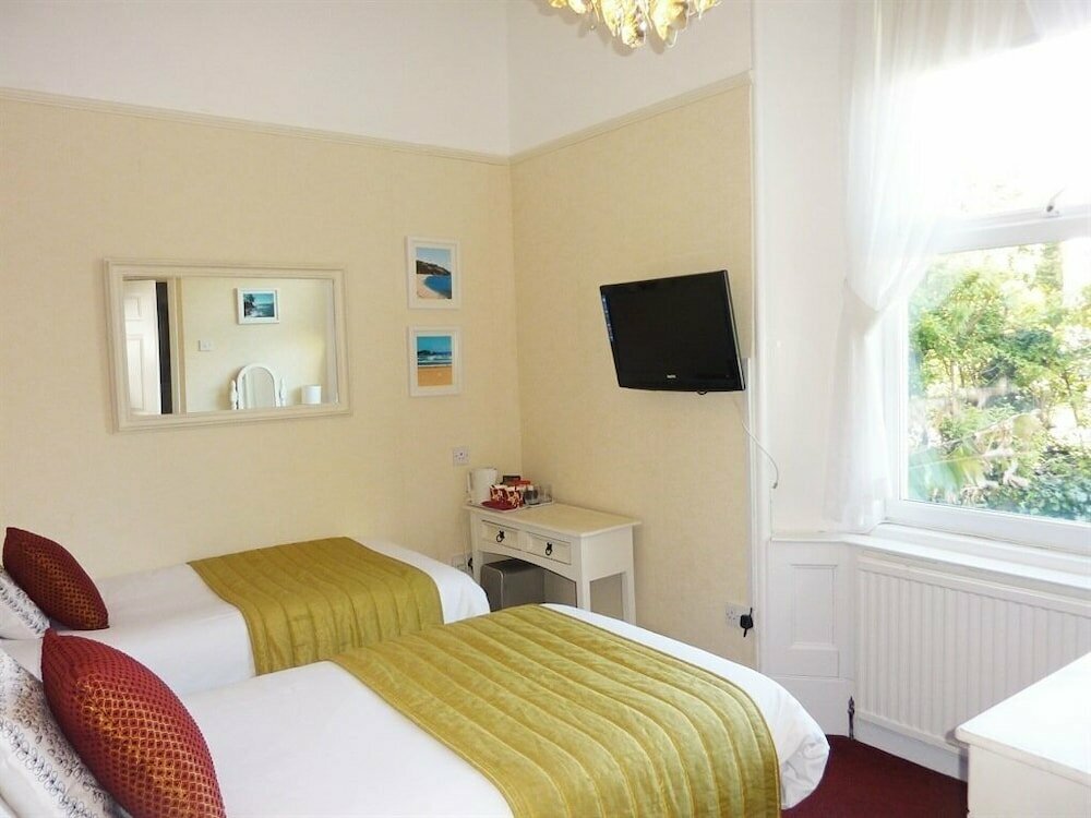 The Iona Torquay