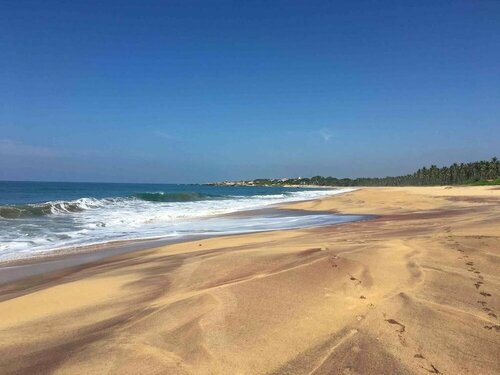 Amawin Resort, Забронировать Курортный отель Отели Амабалантота с бассейном, Бассейн