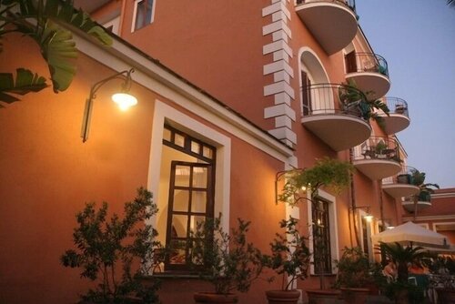 Hotel Terme Castaldi, Забронировать Отель Форио-ди-Искья остров Искья