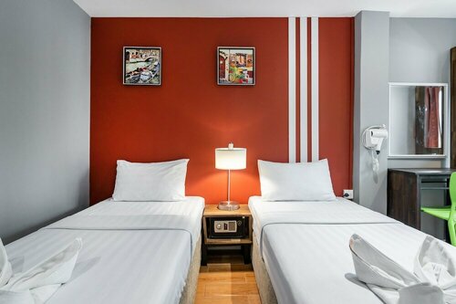 The Richy Place Guest House, Забронировать Гостевой дом Недорогие отели Бангкока, рядом с Станция надземного метро Phaya Thai, недорого