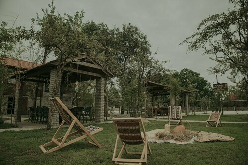 Iveri Beach, Boek Hotel Koboeleti 