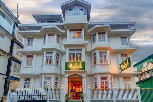 Muscatel Spring Burn - 100 Mts from Mall Road, Забронировать Отель Дарджилинг East Zone