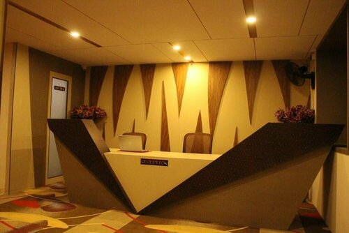 Zip By Spree Hotels Surat, Забронировать Отель Сурат штат Гуджарат