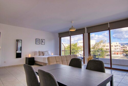 Phaedrus Living City Flat Palas 103, Boek Appartement Paphos International Airport Paphos