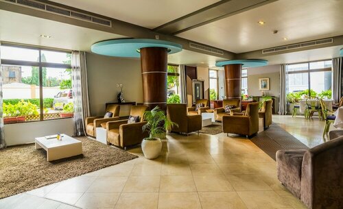 Peninsula Hotel Dar es Salaam, Buchen Sie Hotel Oyster Bay Daressalam
