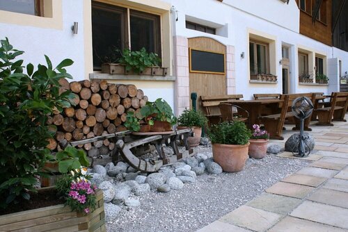 Ferienhof Kampfl, Rezerwuj Hotel Fügen Tyrol