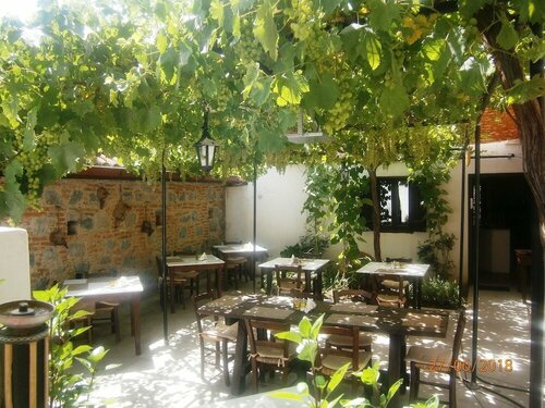 Ambelikos Traditional Agrohotel, Rezerwuj Hotel Hotele w Troodos z basenem, Basen