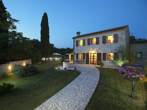 Istrian Villa Fendi Rebici, Réserver Villa Hôtels à Hreljići avec piscine, Piscine