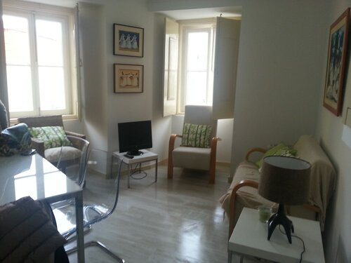 DoBairro Suites at Principe Real, Забронировать Апартаменты/квартира Санту-Антониу 
