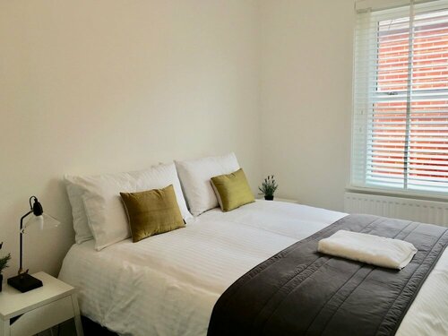 Netley Village Apartment By Your Stay Solutions Short Lets & Serviced Accommodation Netley Southampton With Free Wi-Fi, Забронировать Апартаменты/квартира Саутгемптон Хэмпшир