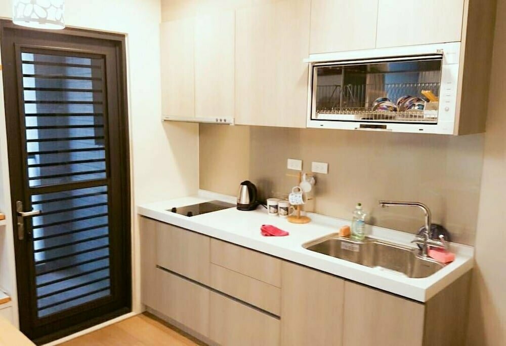 Fongjia Window