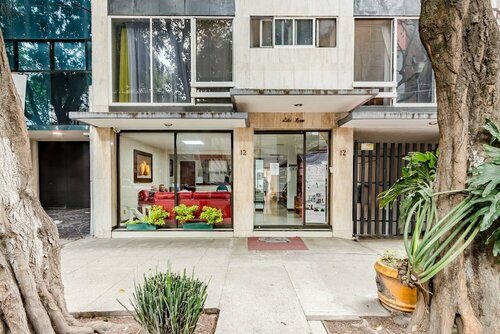 Capital O Hotel Suites Marne, Mexico City, Забронировать Отель Отели Мехико с парковкой, рядом с Район Зона Роса, Парковка