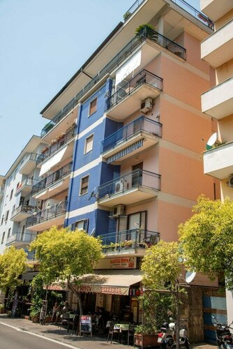 Cioffi Sorrento rooms, Забронировать Отель Сорренто Побережье Сорренто