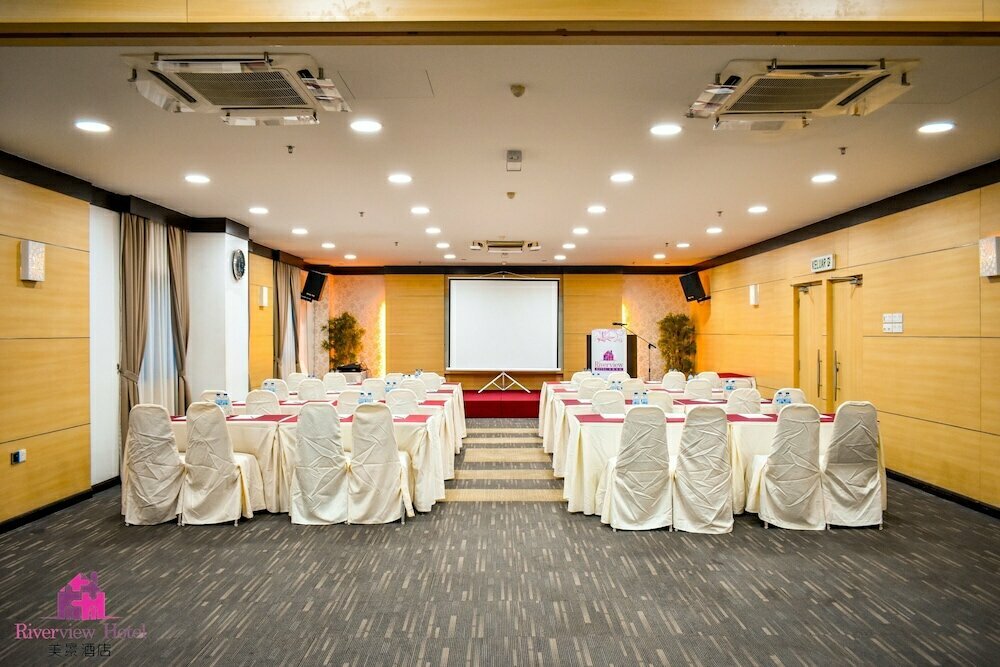 Riverview Hotel Muar