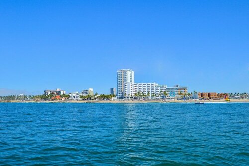 Oceano Palace Beach Resort, Book Ferieresort Hoteller i Sinaloa med parkering, Parkering