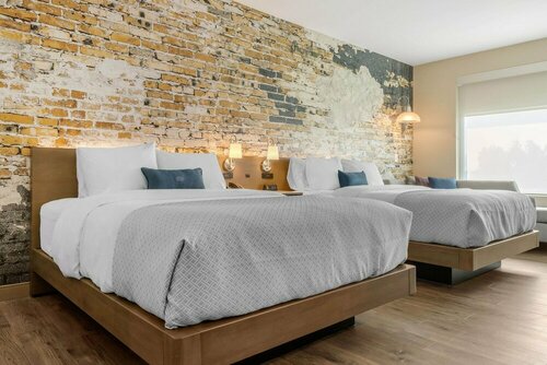 Cambria Hotel Fort Mill, Забронировать Отель Отели Южной Каролины с парковкой, Парковка