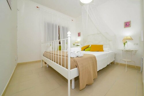 BeB Villa Pacifica, Забронировать Отель «постель и завтрак» Отели Пескичи 3 звезды, 3*