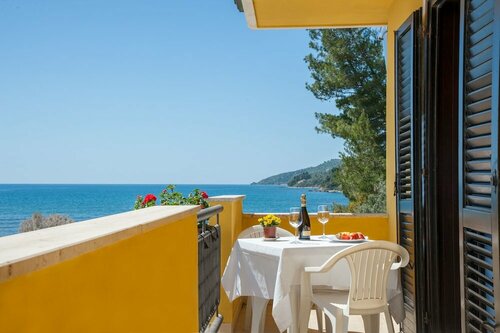 Hotel Il Porto, Book Hotel Casal Velino Cilento Coast